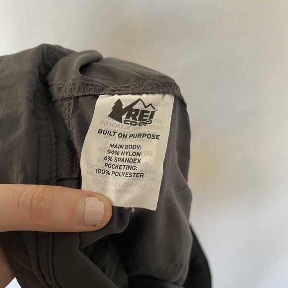 REI Co-Op Mens Cargo Shorts 40W X 30L Gray Nylon With Pockets & Belt Loops - Picture 9 of 10